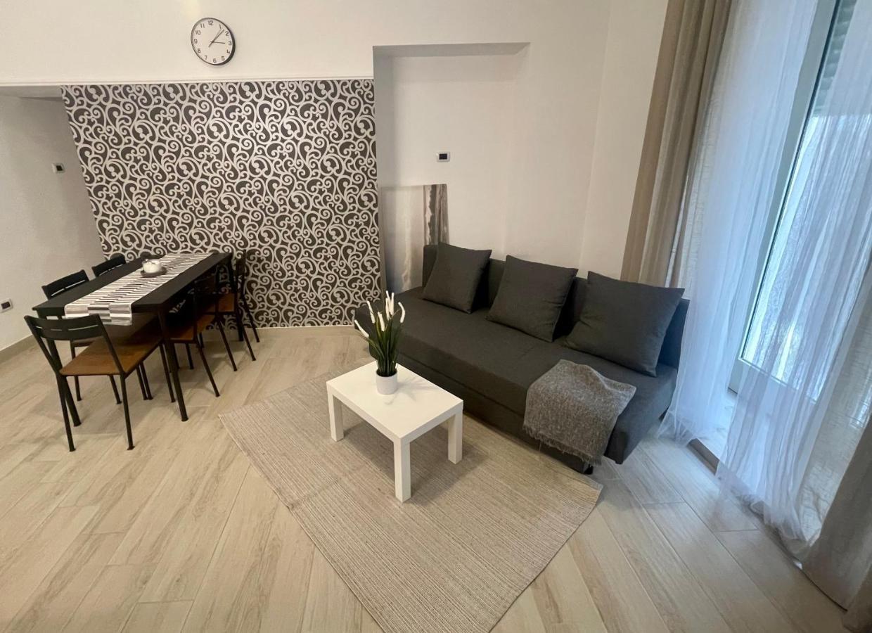 Appartement House Toledo à Naples Extérieur photo